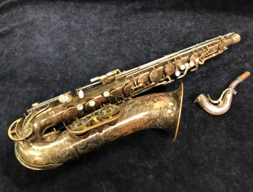 Vintage Original Lacquer King Super 20 Tenor Early Pearl Side Key, Serial #281065